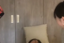 S196真实约现 - TK同好私下聚会二女tk裸足互相娱乐 第二部